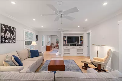 1328 SW 30th St, Fort Lauderdale, FL 33315 - Photo 9