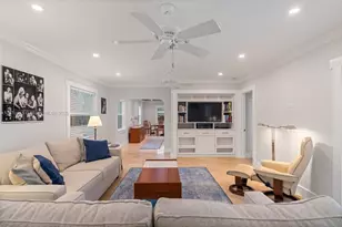 1328 SW 30th St, Fort Lauderdale, FL 33315 - Photo 9