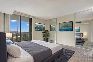 20100 W Country Club Dr, Aventura, FL 33180 - Photo 15