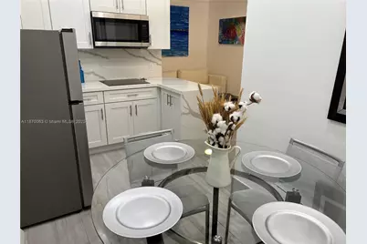 3710 Collins Ave #N-103, Miami Beach, FL 33140 - Photo 7