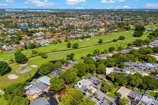 18805 W Lake Dr, Hialeah, FL 33015 - Photo 43