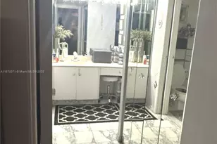 20335 W Country Club Dr, Aventura, FL 33180 - Photo 23