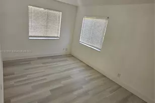 2245 Freedom St, Hollywood, FL 33020 - Photo 9