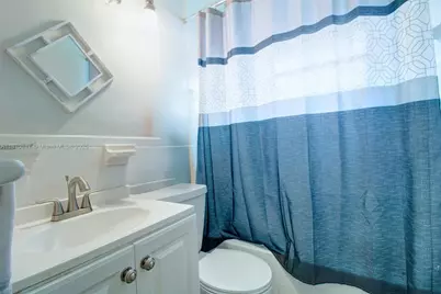 18095 SW 104th Ave, Miami, FL 33157 - Photo 25