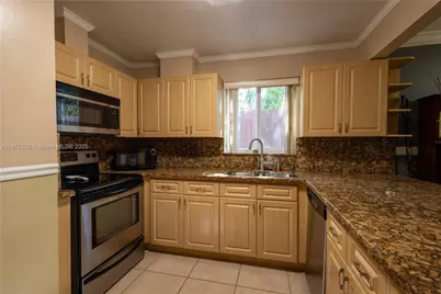 2435 SW 11th St #9-B, Miami, FL 33135 - Photo 9