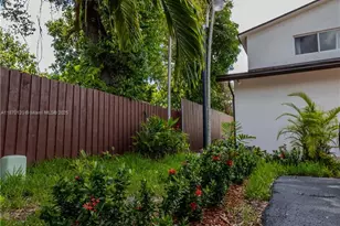 2435 SW 11th St, Miami, FL 33135 - Photo 31