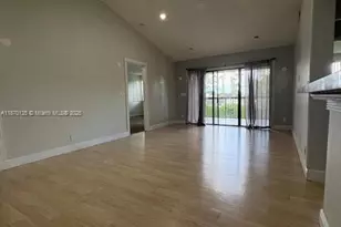 5721 Riverside Dr, Coral Springs, FL 33067 - Photo 3