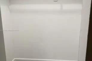 8500 SW 109th Ave, Miami, FL 33173 - Photo 11