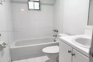 8500 SW 109th Ave, Miami, FL 33173 - Photo 13