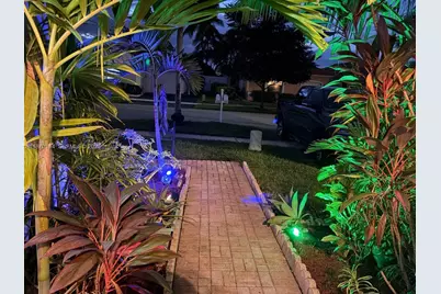 965 SW 180th Ter, Pembroke Pines, FL 33029 - Photo 3
