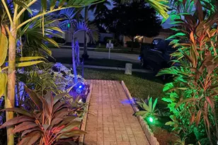 965 SW 180th Terrace, Pembroke Pines, FL 33029 - Photo 3