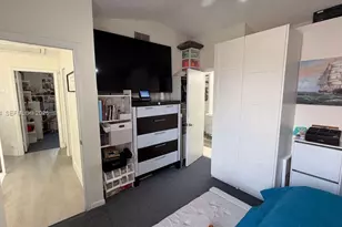 965 SW 180th Terrace, Pembroke Pines, FL 33029 - Photo 23