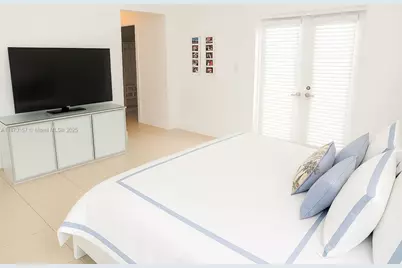 12741 SW 72nd Ave, Pinecrest, FL 33156 - Photo 13