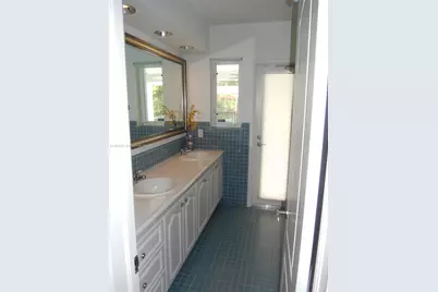 12741 SW 72nd Ave, Pinecrest, FL 33156 - Photo 11