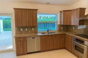 12741 SW 72nd Ave, Pinecrest, FL 33156 - Photo 5