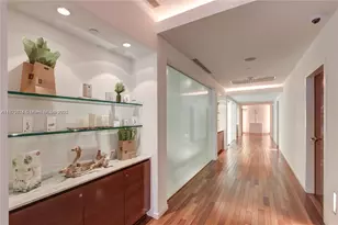 1040 Biscayne Blvd, Miami, FL 33132 - Photo 31