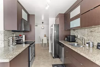 18071 Biscayne Blvd #1404, Aventura, FL 33160 - Photo 5