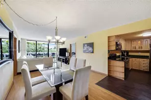 3675 N Country Club Dr, Aventura, FL 33180 - Photo 19