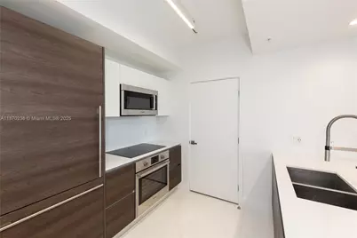 301 Altara Ave #619, Coral Gables, FL 33146 - Photo 9