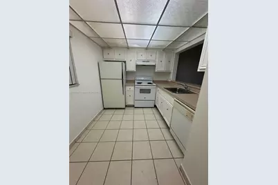 17911 NW 68th Ave #N206, Hialeah, FL 33015 - Photo 1