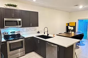 2649 SE 12th St, Homestead, FL 33035 - Photo 7