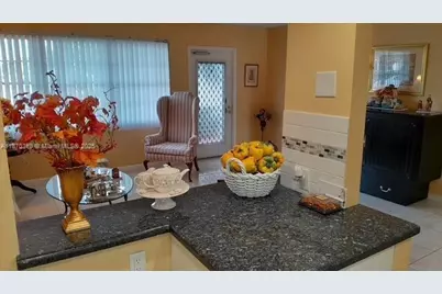 1087 Harwood F #1087, Deerfield Beach, FL 33442 - Photo 13