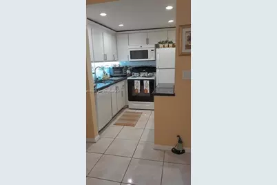 1087 Harwood F #1087, Deerfield Beach, FL 33442 - Photo 11