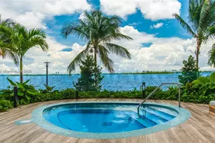 700 NE 24th St, Miami, FL 33137 - Photo 13