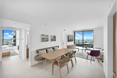 159 NE 6th St #4015, Miami, FL 33132 - Photo 5