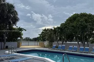 900 Crystal Lake Dr, Deerfield Beach, FL 33064 - Photo 37