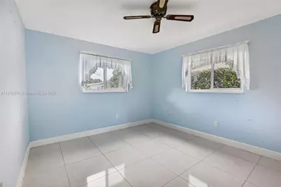 2849 NW 87th Ave, Sunrise, FL 33322 - Photo 23