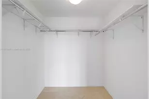 495 Brickell Ave, Miami, FL 33131 - Photo 21