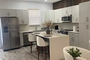 20915 NW 1st Ct, Pembroke Pines, FL 33029 - Photo 1