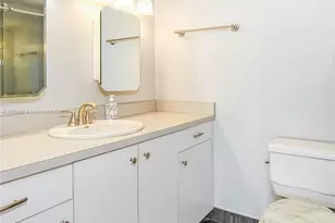 18021 Biscayne Blvd, Aventura, FL 33160 - Photo 33