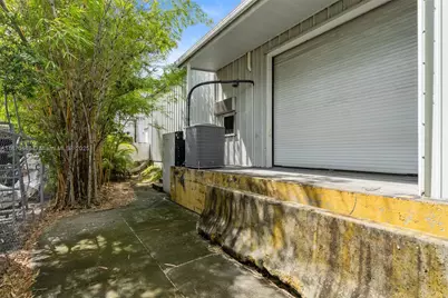 3075 NW South River Dr, Miami, FL 33142 - Photo 33