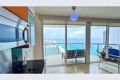 6365 Collins Ave #3811, Miami Beach, FL 33141 - Photo 9
