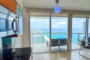 6365 Collins Ave, Miami Beach, FL 33141 - Photo 9