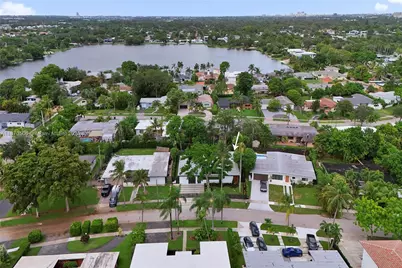 1931 NE 186th Dr, North Miami Beach, FL 33179 - Photo 57