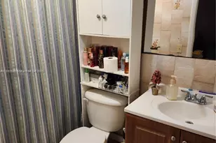 6055 W 19th Ave, Hialeah, FL 33012 - Photo 19