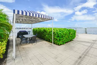 2101 Brickell Ave #2009, Miami, FL 33129 - Photo 37