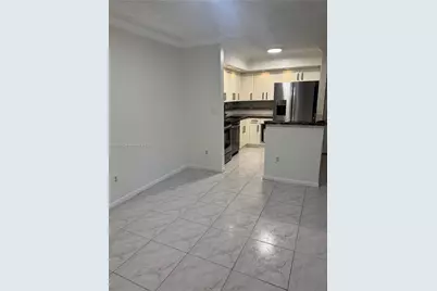 9620 W McNab Rd #105, Tamarac, FL 33321 - Photo 17