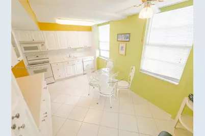 251 174th St #1605, Sunny Isles Beach, FL 33160 - Photo 17