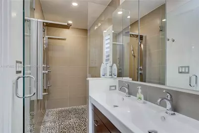 1625 NE 4th Pl, Fort Lauderdale, FL 33301 - Photo 11