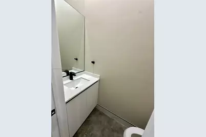 929 NW 60th St, Miami, FL 33127 - Photo 25