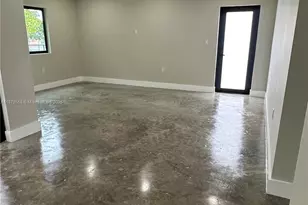 929 NW 60th St, Miami, FL 33127 - Photo 21
