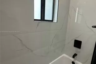 929 NW 60th St, Miami, FL 33127 - Photo 31