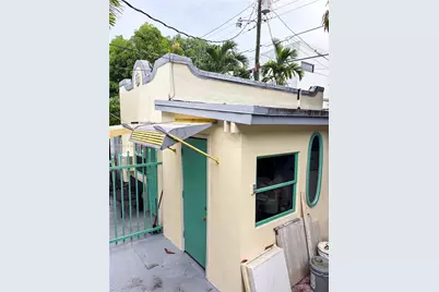 1512 SW 14th Ter, Miami, FL 33145 - Photo 13