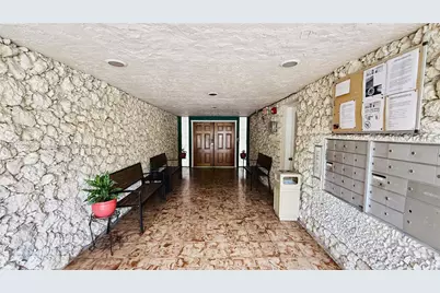 13101 Memorial Hwy #104, North Miami, FL 33161 - Photo 15