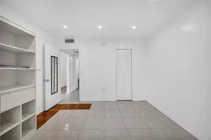 13101 Memorial Hwy, North Miami, FL 33161 - Photo 11