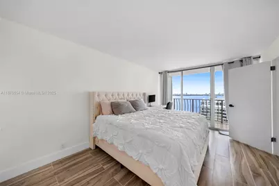 7601 E Treasure Dr #1722, North Bay Village, FL 33141 - Photo 25